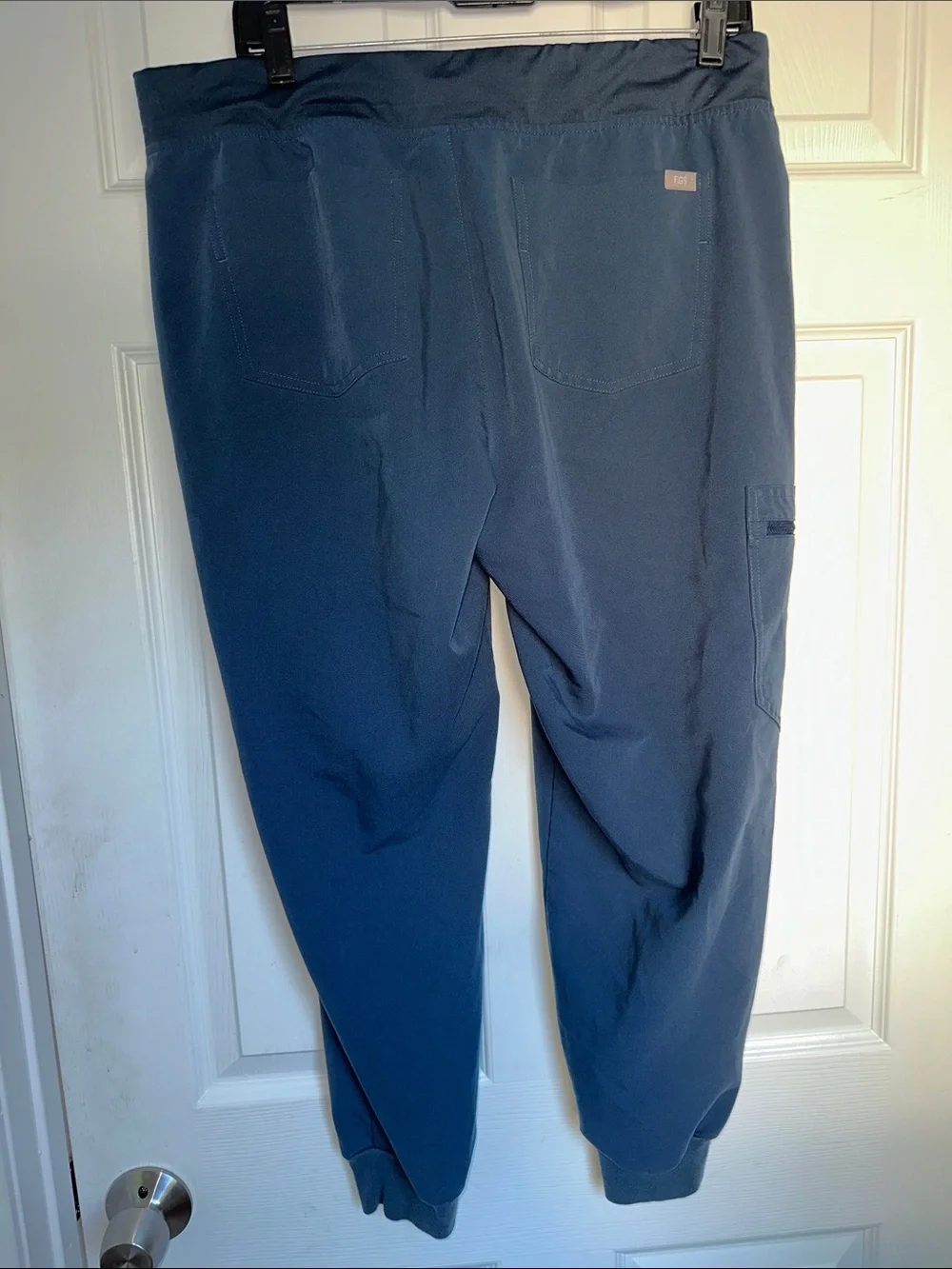 Figs Men's Navy Blue Jogger Sweatpants with Drawstring
